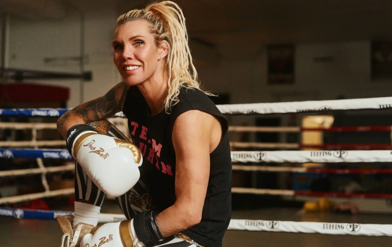 Träna boxfys med världsmästaren Mikaela Laurén
